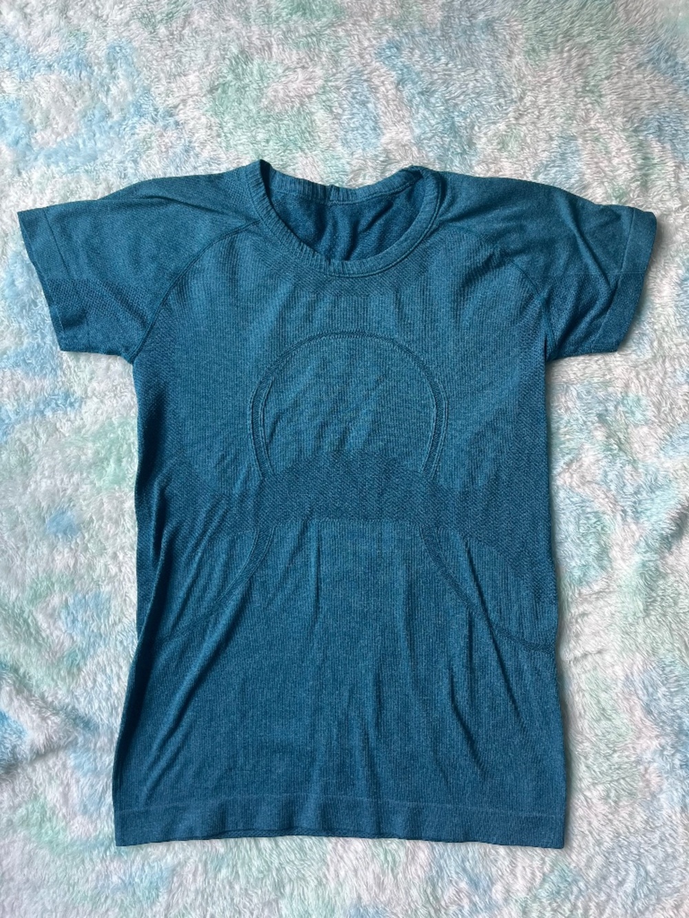 Lululemon Swiftly Tech teal short sleeve top